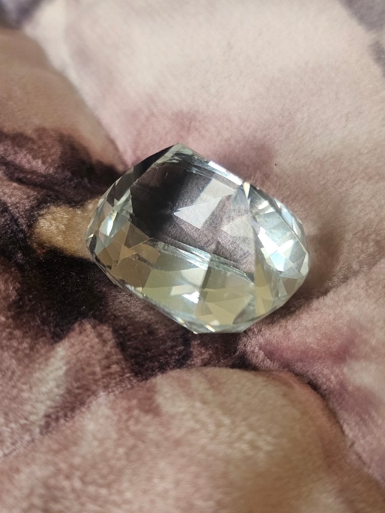 1 pcs  Blu Acquamarina  - 48.67 ct - Antwerp Laboratory for Gemstone Testing (ALGT) #2.1