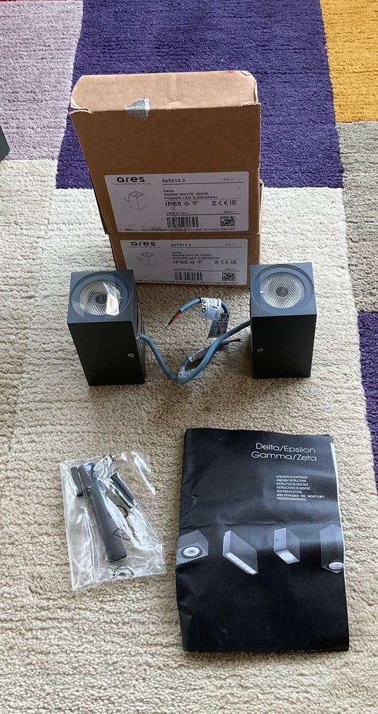 Lampe (2) - Delta - Aluminium #2.1