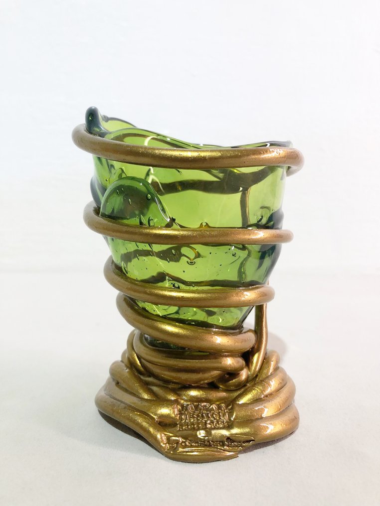 Fish Design - Corsi Design - Gaetano Pesce - 花瓶 -  Pompitu II.  - 软树脂 #1.0