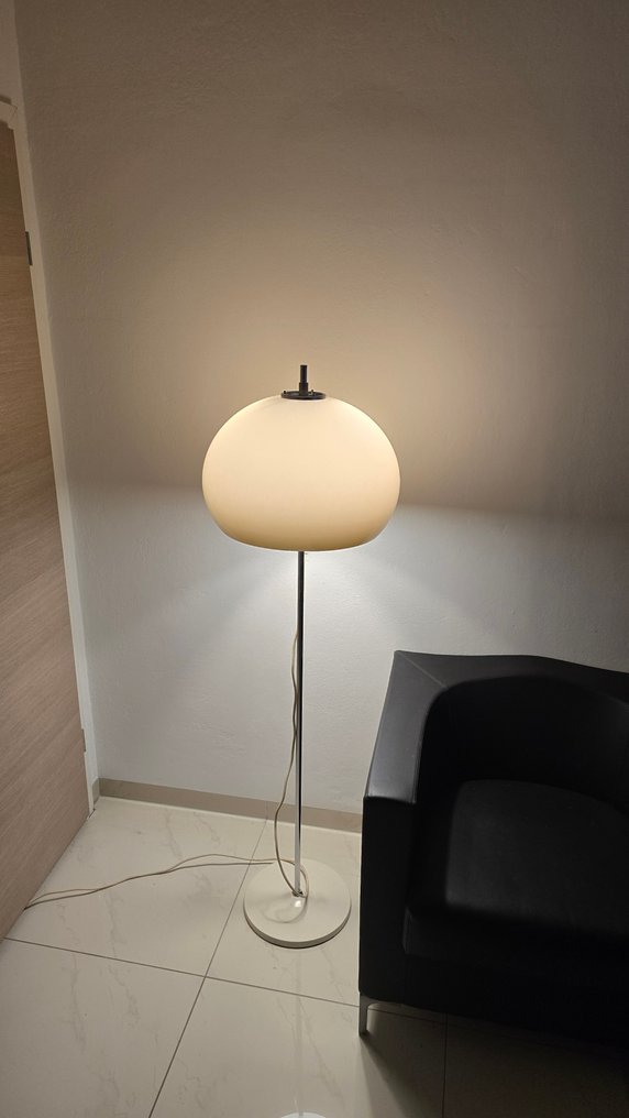 Harvey Guzzini, Meblo - Harvey Guzzini - Floor lamp - Lucerna - Chrome, Metal, Plastic - Guzzini, Meblo, LucernaXL #4.3