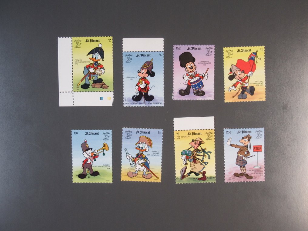 不同的国家  - 56个不同的迪士尼完整句子 #1.0