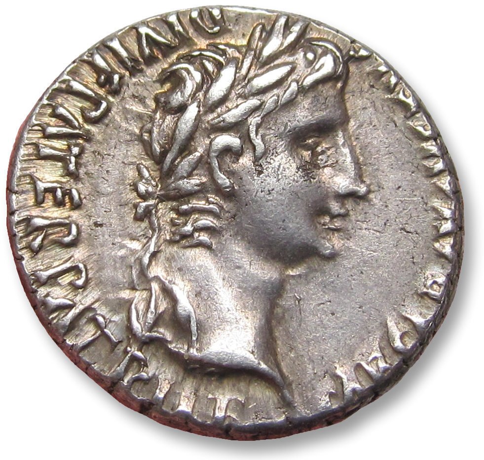 Ρωμαϊκή Αυτοκρατορία. Augustus (27 BC-AD 14). Denarius Lugdunum (Lyon) mint circa 2 B.C. - 4 A.D. #1.0