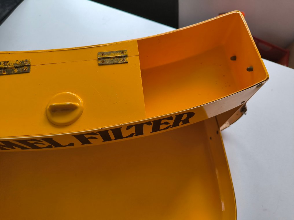 Camel Filter (R. J. Reynolds Tobacco Company) - POS (oggetto pubblicitario “punto di vendita”) - Camel Werbe-Bauchladen #3.2