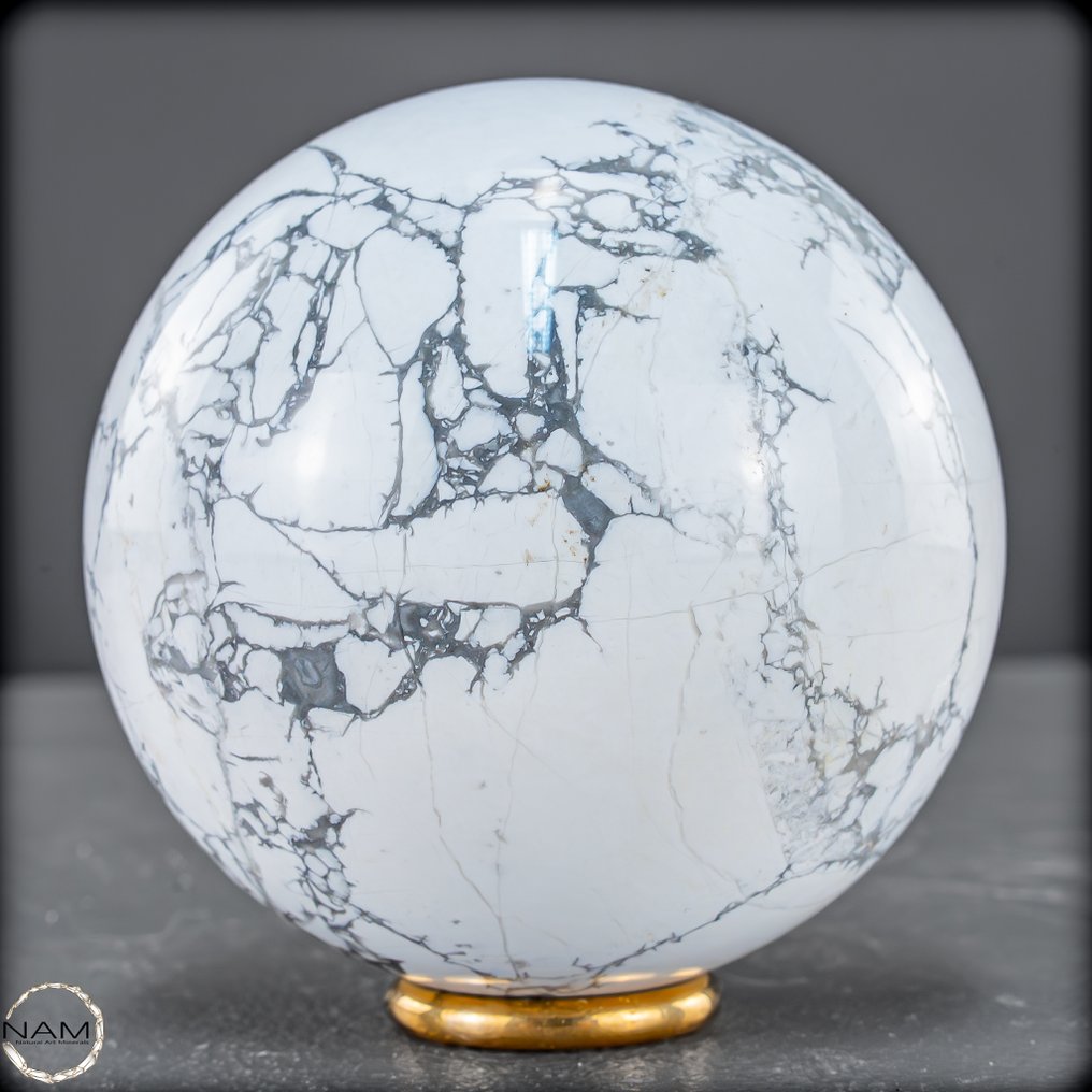 Σπάνια φυσική σφαίρα Howlith από τον Καναδά. Αριστούργημα της φύσης.- 638.66 g #1.0