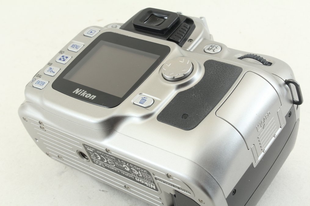 Nikon D50｜Nikon DX AF-S Nikkor 18-55mm F/3.5-5.6G  ED Digital camera #4.3