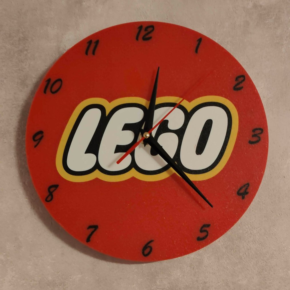 LEGO Custom Item - LEGO Wall clock #1.0