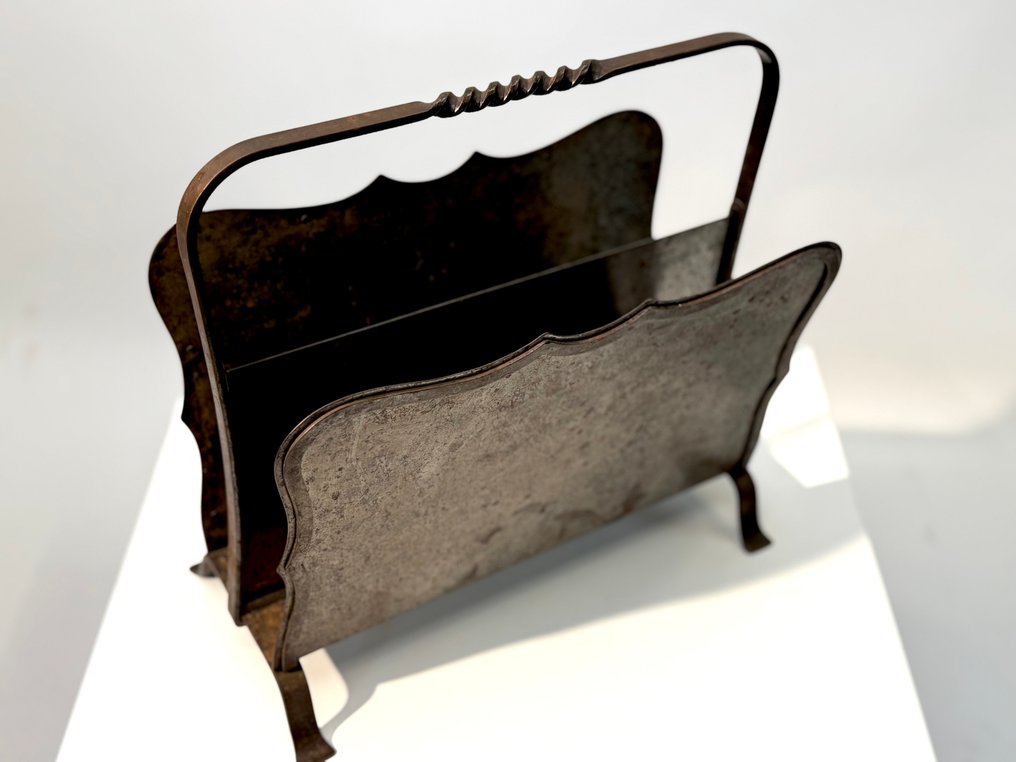Magazine rack - Metal #2.1