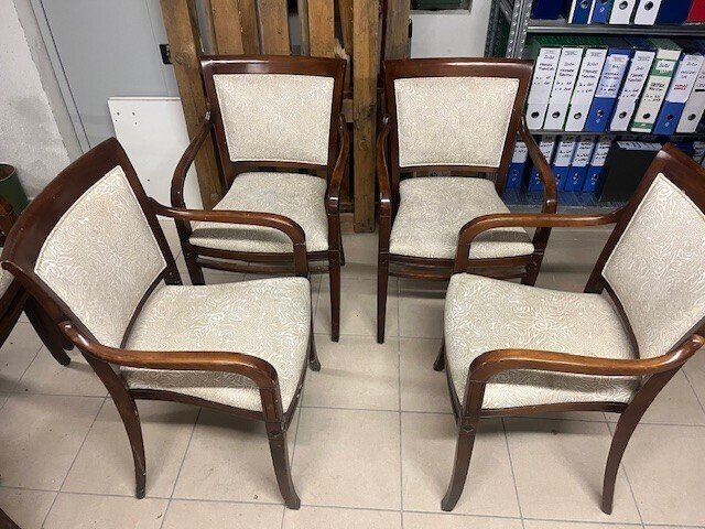 Tuoli (4) - Damaski, Pähkinä - Lotto neljästä tuolista. #1.0