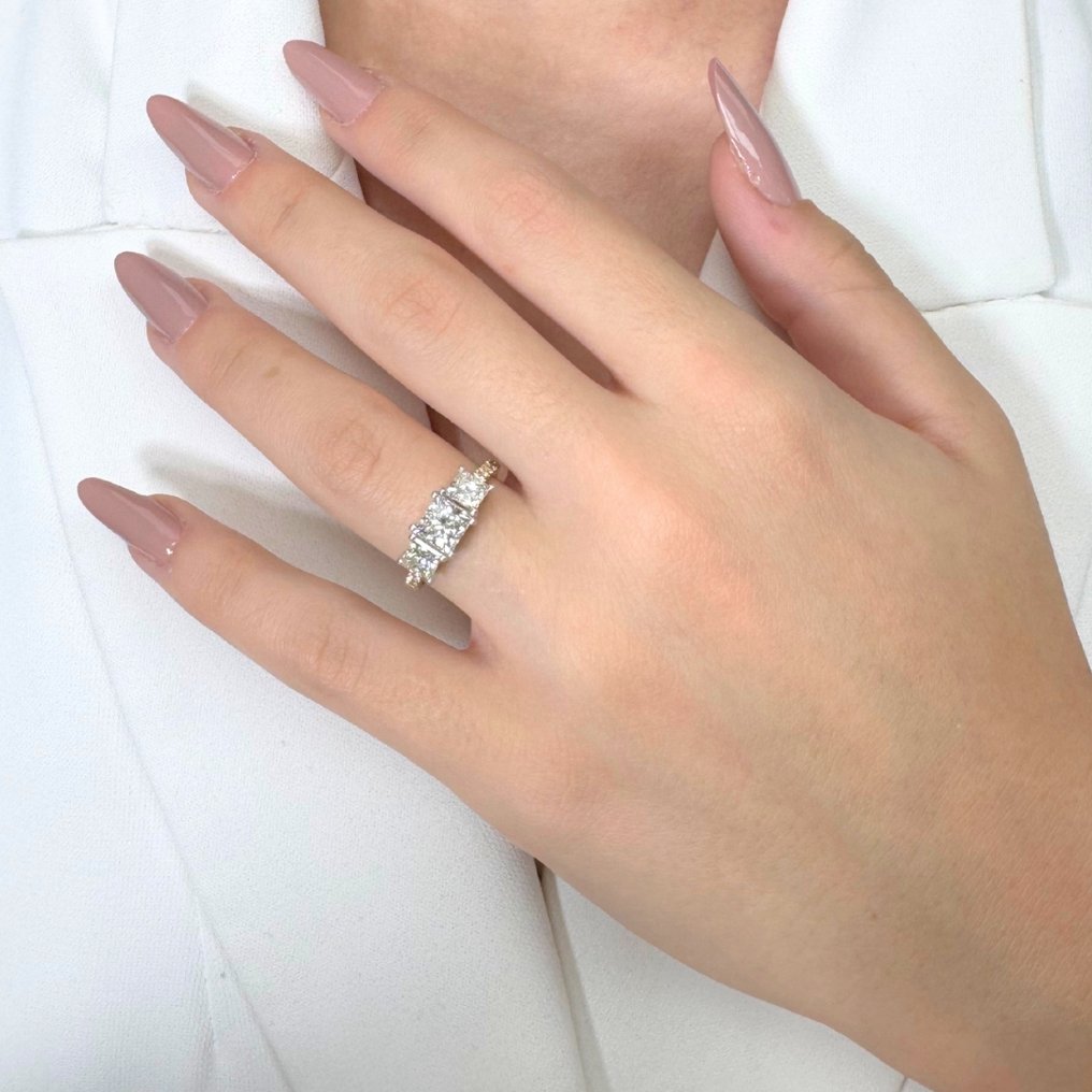 戒指 - 18K包金 白金, 黄金 - 2.16ct. tw. 钻石 (天然) - 钻石 #3.2