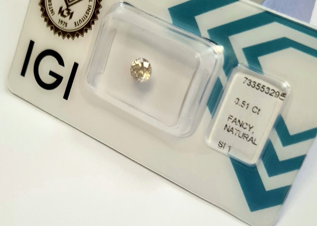 Ei pohjahintaa - 1 pcs Timantti  (Luonnonvärinen)  - 0.51 ct - Pyöreä - Fancy light Rusehtava, Vihertävä Keltainen - SI1 - Kansainvälinen gemologinen instituutti (IGI) #1.0