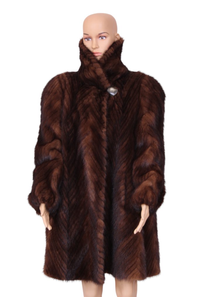 Artisan Furrier - 皮毛大衣 #1.0