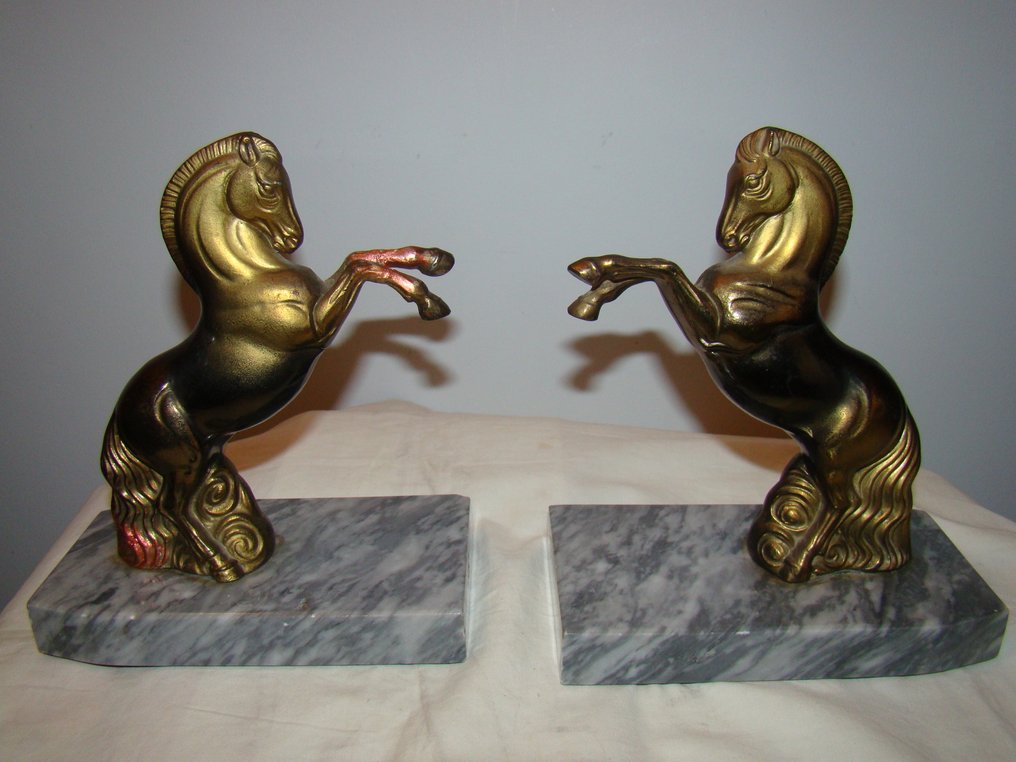 Bogstøtter (2) - Råzink #1.0