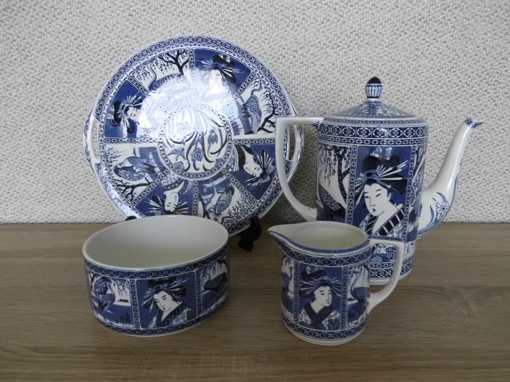 Societe Ceramique Maestricht - 咖啡/茶杯具組 (4) - chinoiserie serviesdelen deor nippon - 陶器 - 中国风装饰 Nippon #1.0