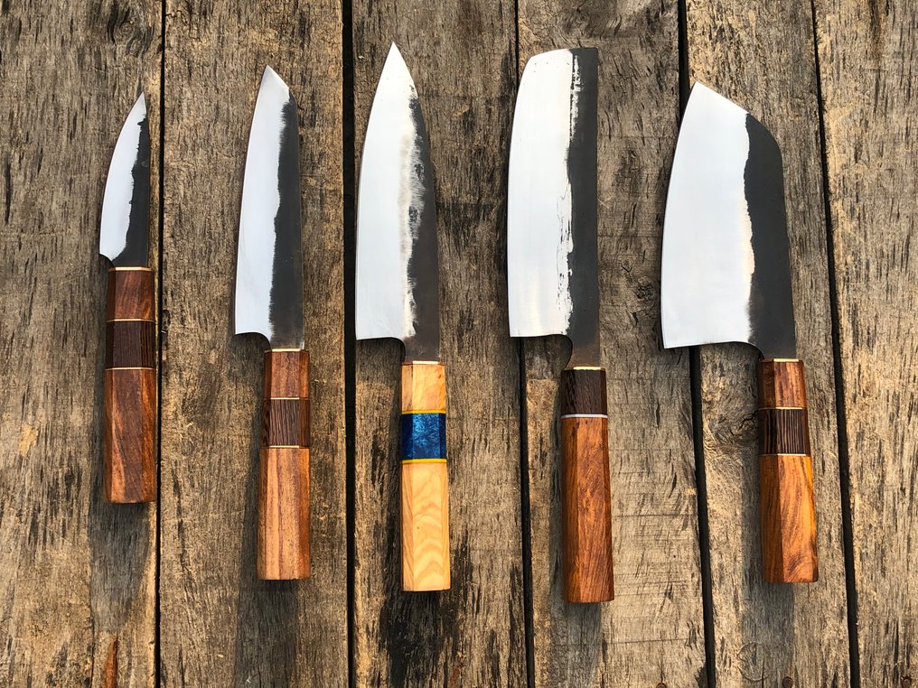 Μαχαίρι κουζίνας - Σετ Χειροποίητων Μαγειρικών Μαχαιριών – Περίστροφο Ιαπωνικού Ατσαλιού, Λαιμός από Ρόδο, Δερμάτινο - Βόρεια Αμερική - TS4 #1.0