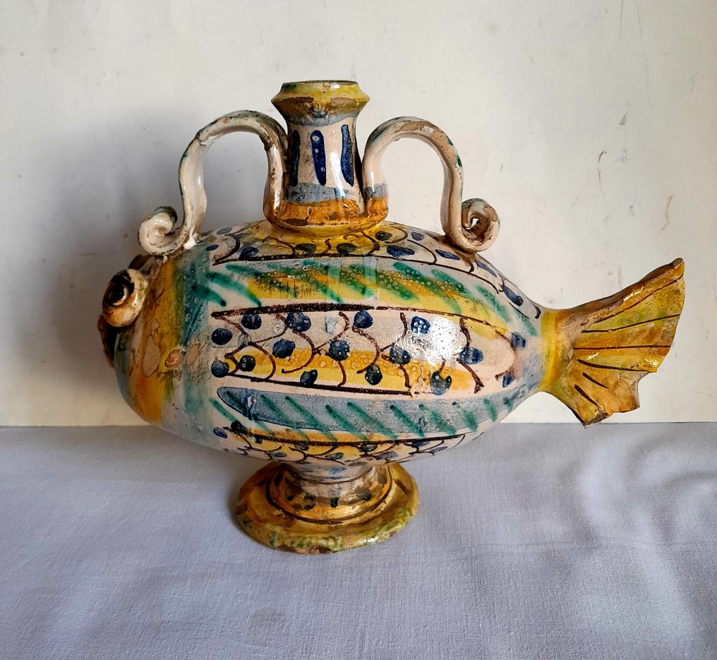 Caltagirone - Maljakko - Polttava harvinaista kalaa - Kivitavara - Scaldamani Caltagirone #1.0