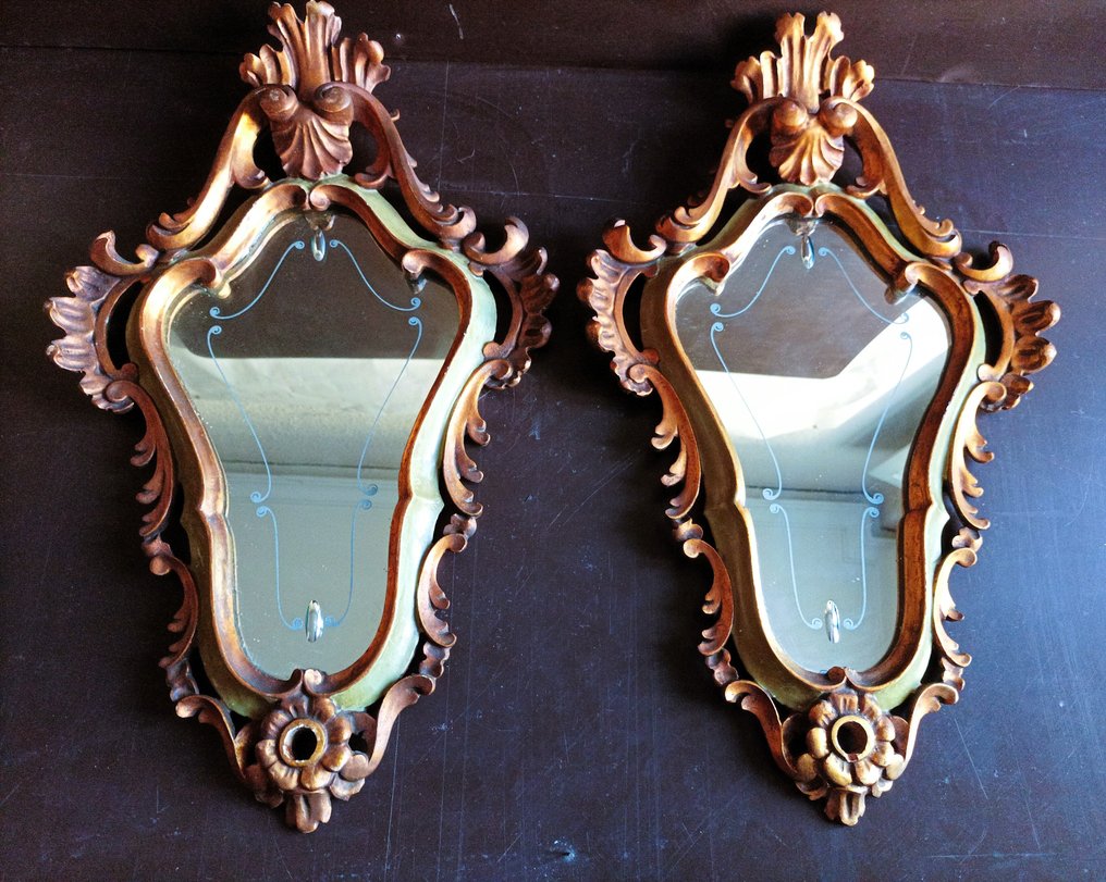 Καθρέφτης τοίχου  - Κάδρο χαραγμένο σε ξύλο με φύλλο χρυσού και καθρέφτη επεξεργασμένο με οξύ πάνω σε ασήμι. - Ζευγάρι καθρεφτών με κέρατα #1.0