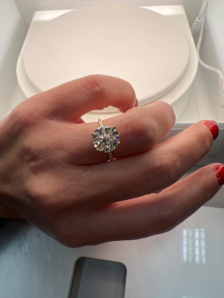 Zonder minimumprijs - Ring - 14 karaat Geel goud -  4.30ct. tw. Diamant (Lab-grown) - Diamant #3.2