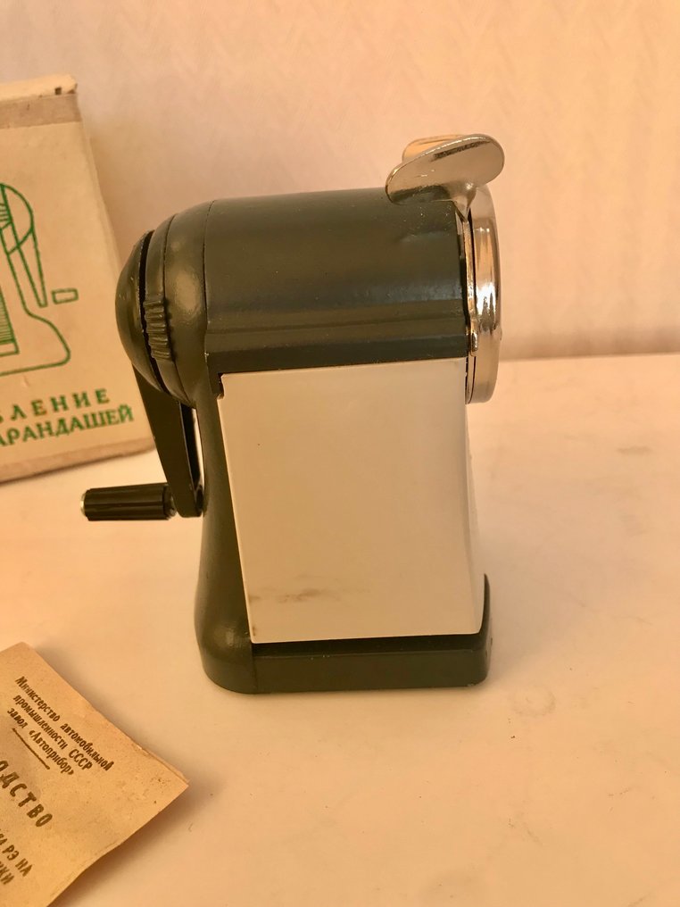 New, in packaging, vintage pencil sharpener from the Soviet Union ShPR164 - Bleistiftspitzer #4.3