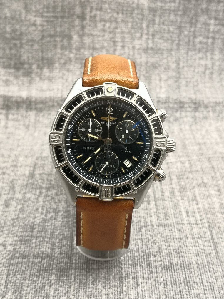 Breitling - J Class Chronograph - A 53067  80290 - Miehet - 1980-1989  #2.1