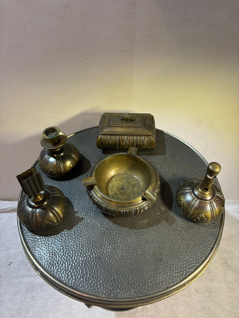 E.M - Βοηθητικό τραπεζάκι (6) - Artdeco - ξύλο - χαλκός - μέταλλο - Rokerstafel & Toebehoren #2.1