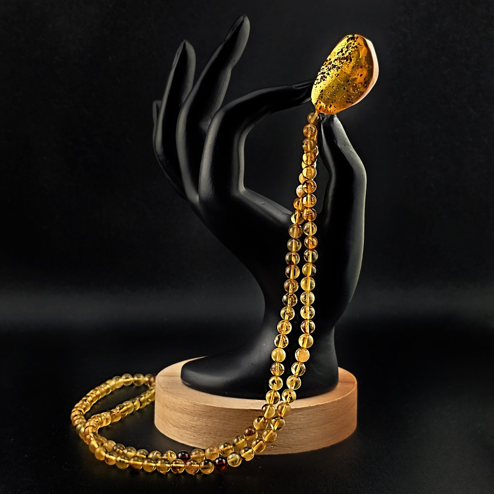 Amber - Genuine BALTIC AMBER Necklace – Golden Honey Beads with Large Fossil Pendant  (No reserve price) #2.1