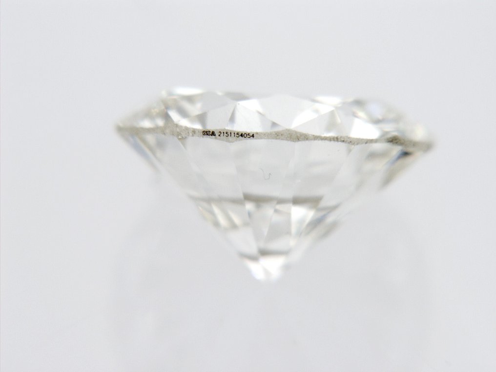 1 pcs Diamante  (Naturale)  - 0.71 ct - Rotondo - J - VVS2 - Gemological Institute of America (GIA) - YK3-I43 #4.3
