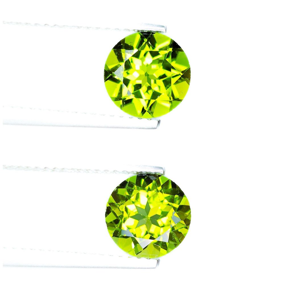 Ingen mindstepris - 2 pcs Peridot - 4.39 ct - International Gemological Institute (IGI) - par #1.0