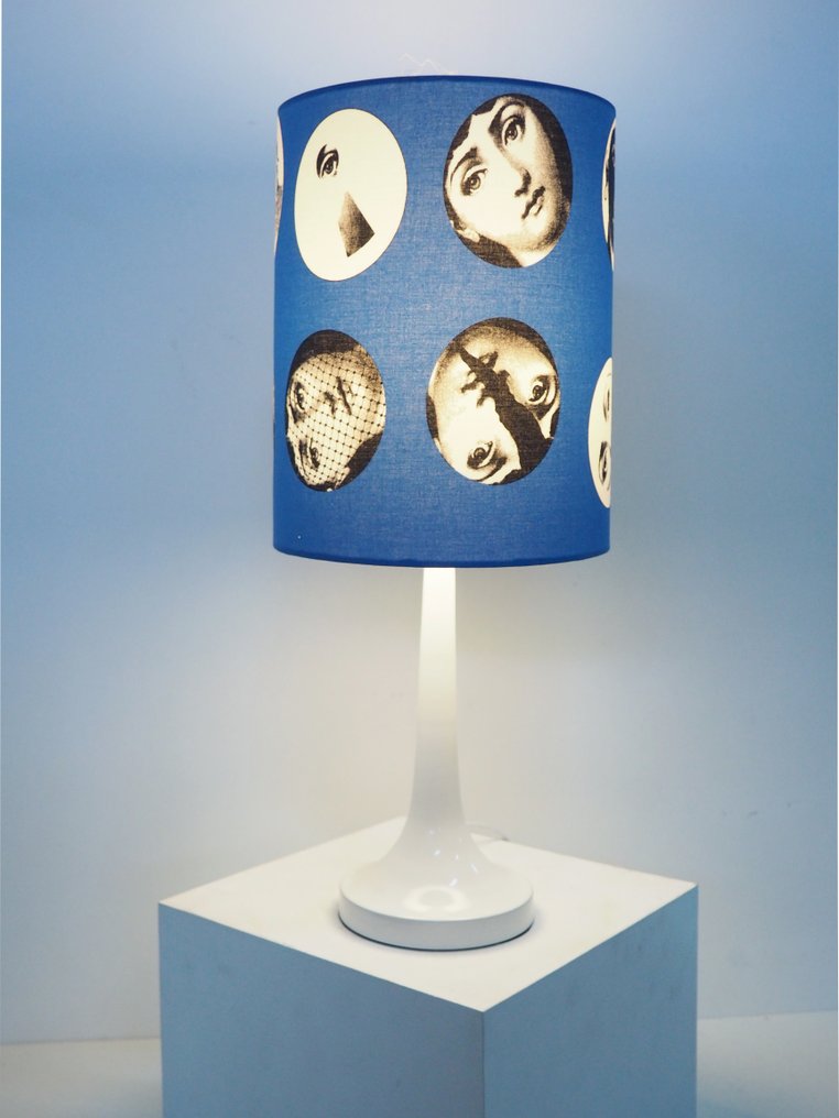 Vintage table lamp/shadow Fornasetti fabric - Επιτραπέζιο φωτιστικό - Δεν παρείχατε κείμενο προς μετάφραση, επομένως δεν υπάρχει κείμενο για να μεταφραστεί. Παρακαλώ #1.0