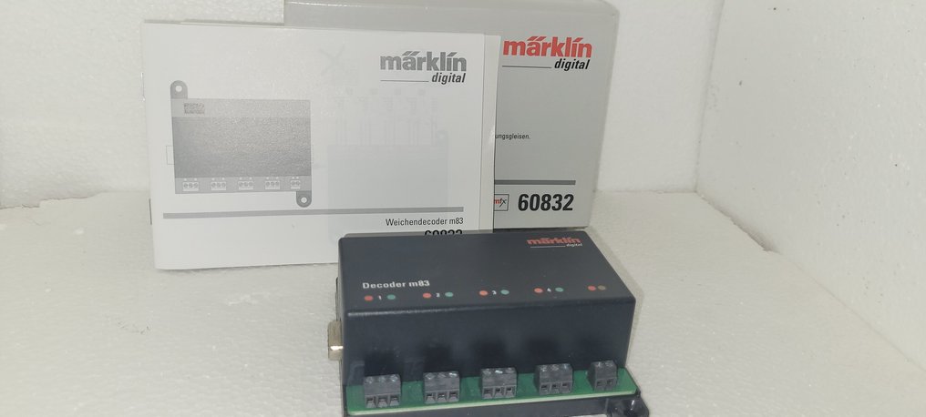 Märklin H0轨 - 60832 - 数控单元 (1) - 数字解码器 m83 #1.0