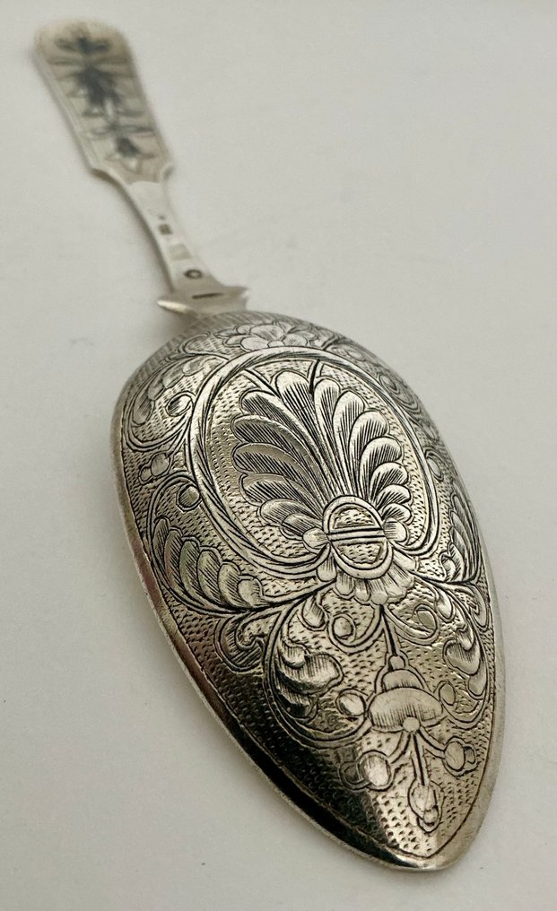 成套餐具 - .875 (84 Zolotniki) 銀 - 尼洛装饰的勺子 #1.0