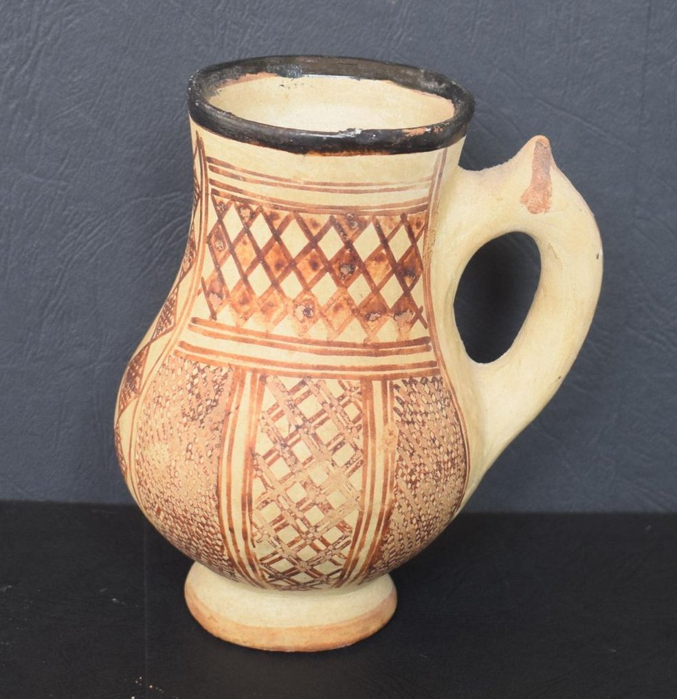 Πήλινο σκεύος γάλακτος από Μπερμπέρ, Καμπύλη - Ταγχζά - Πήλινο γάλακτος, αρχές 20ού αιώνα - Berbère - Μαρόκο - Αλγερία (χωρίς τιμή ασφαλείας) #4.3