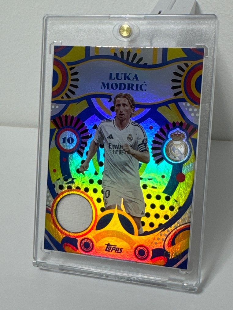 2024/25 Topps Luka Modric Muistoesinekortti - 1 Card - Erinomainen (EX) #4.3
