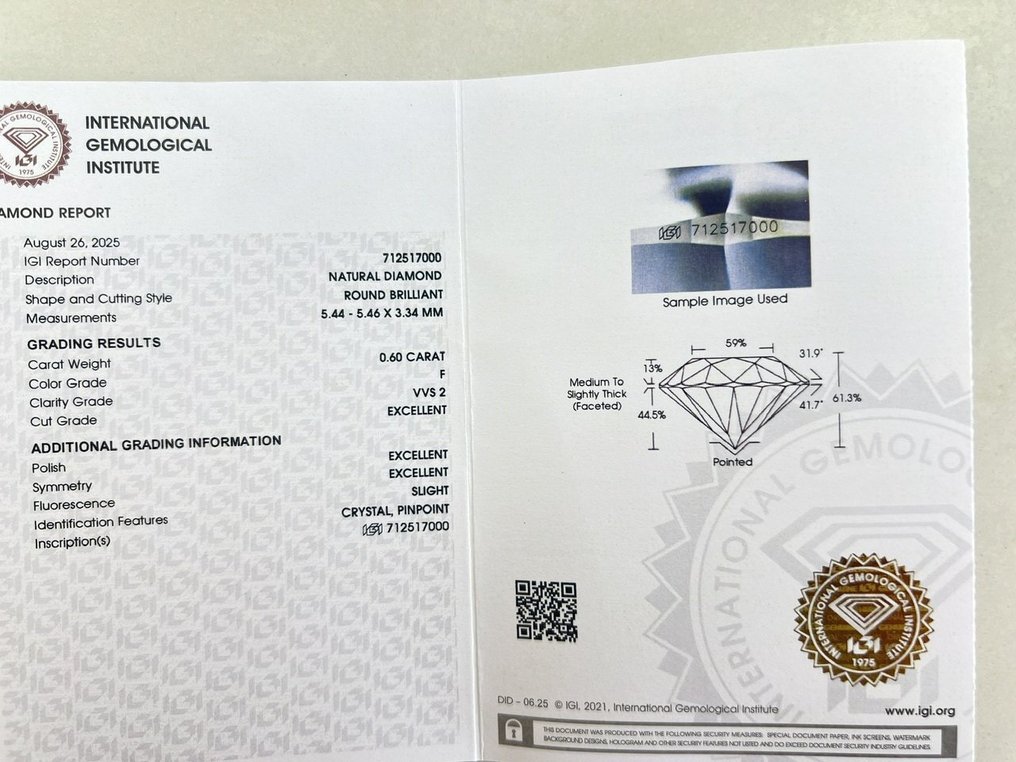 1 pcs Diamante  (Naturale)  - 0.60 ct - Rotondo - F - VVS2 - International Gemological Institute (IGI) #3.2