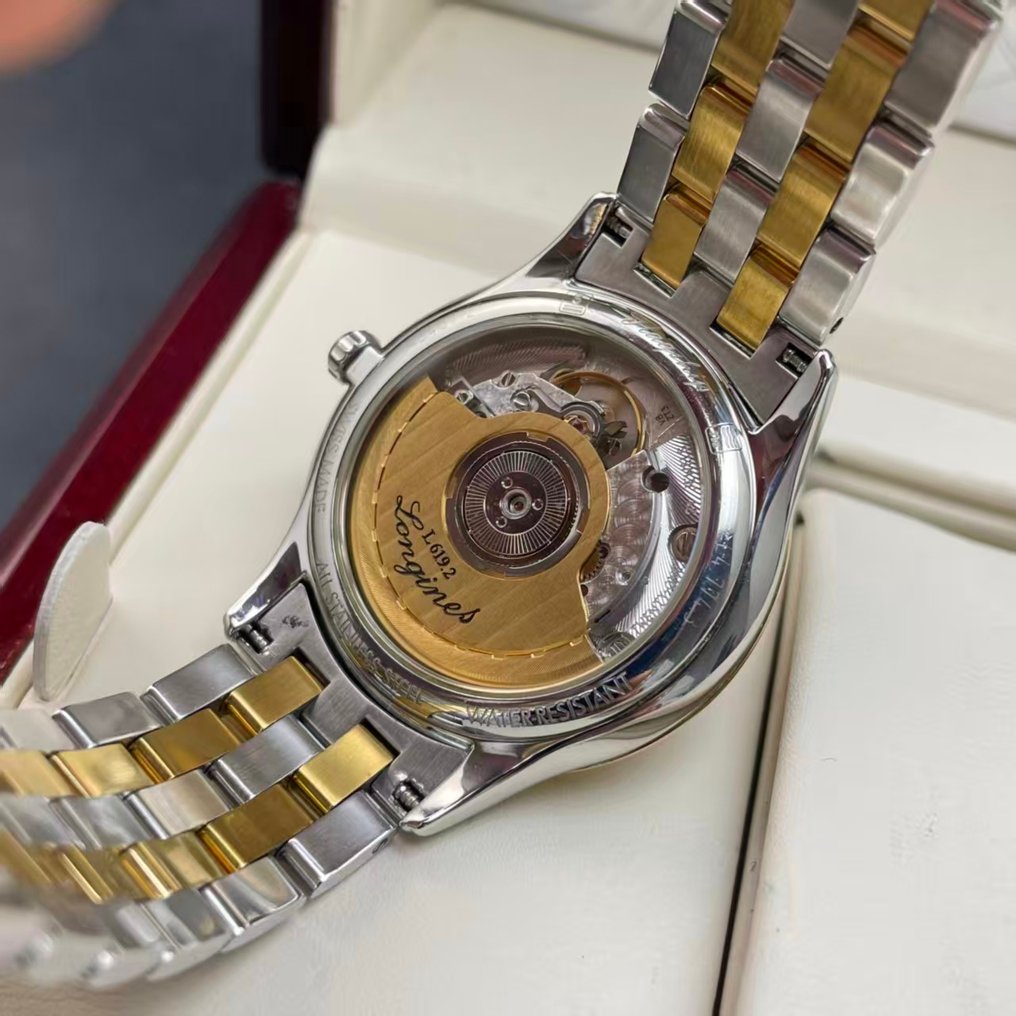 Longines - Flagship - L4.774.3 Date - Mænd - 2010-2020  #3.2