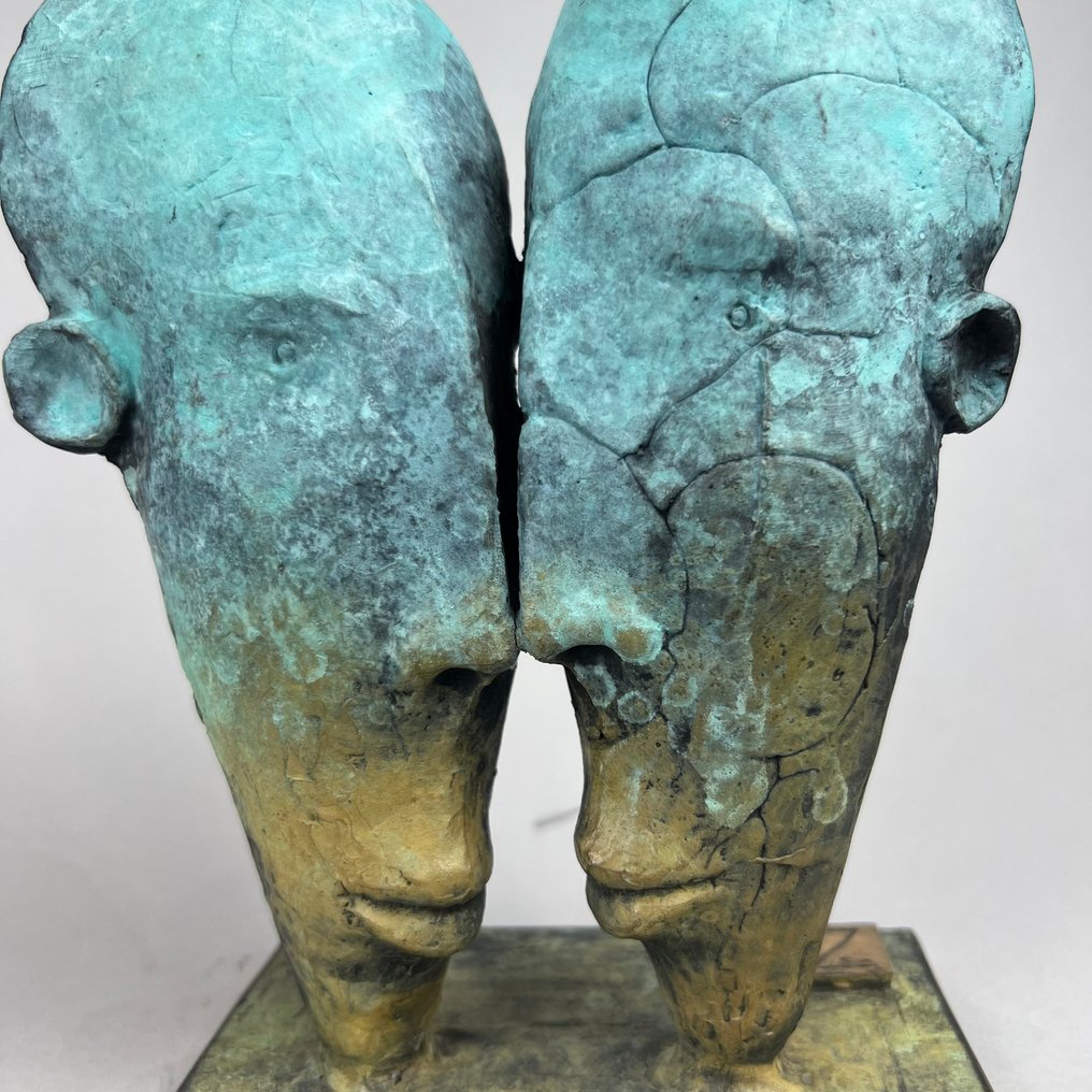 Dariusz Zielinski - Closeness (Bronze) #1.0