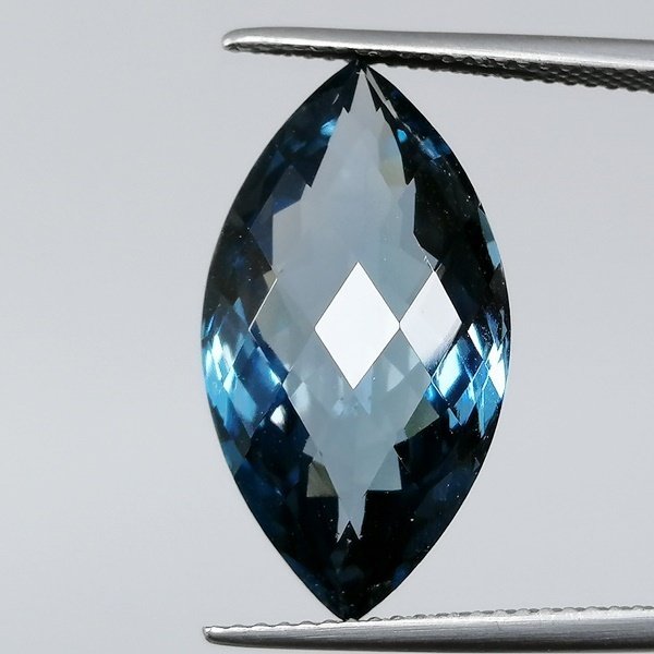 Blå Topas  - 15.29 ct - Instituto Gemólogico Español (IGE) #3.2