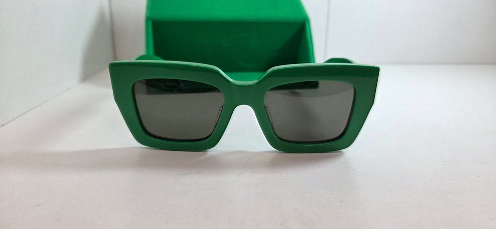 Bottega Veneta - Aurinkolasit #4.3