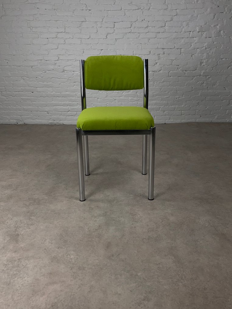 Nicola Beger - Nicola Beger - Stuhl (4) - Chrom, Samt, Polyester - Chrome-Stühle mit Samt #1.0