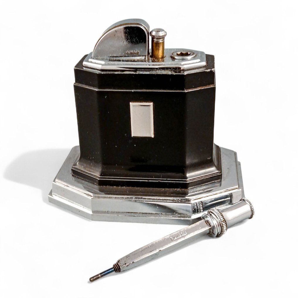 Ronson - Art Deco Ronson Touch-Tip "Octette" table lighter with wand - Pöytäsytytin - Bakeliitti, Chrome -  (2) #1.0