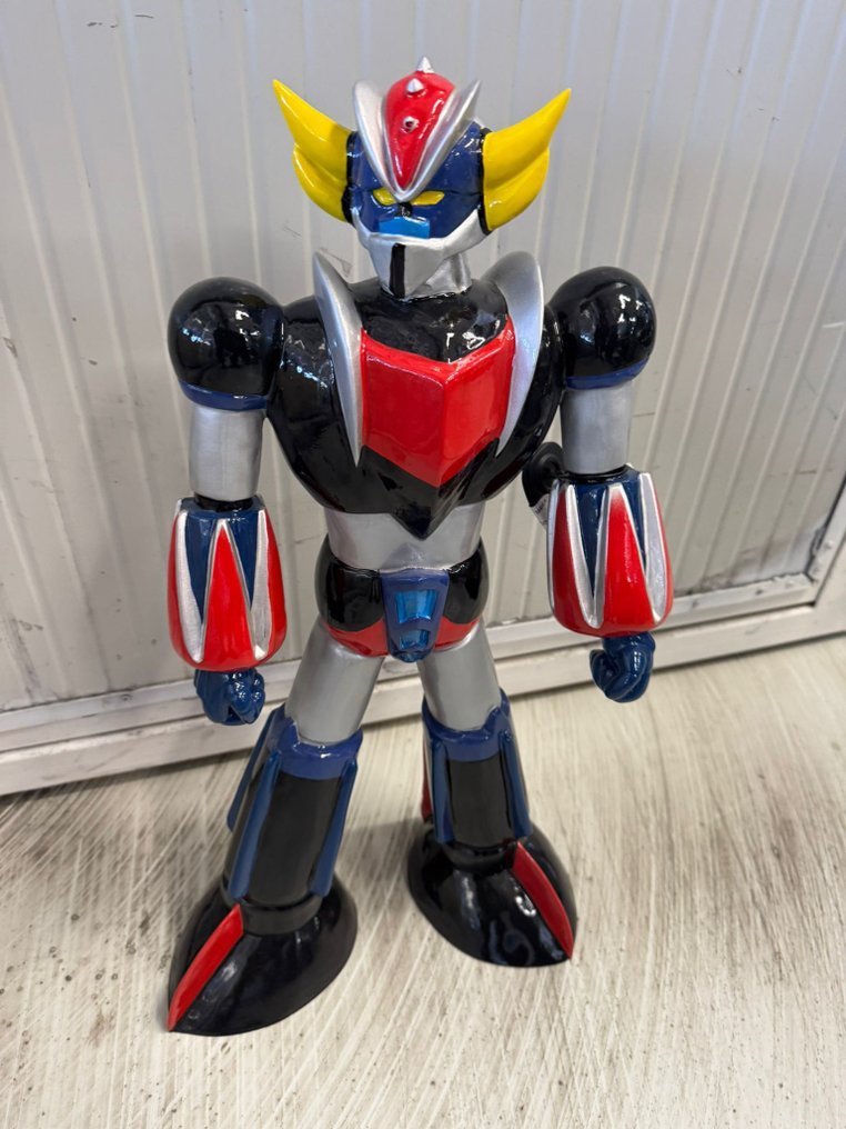 Custom FIGURE ROBOT GOLDRAKE In resina h. 55 cm - Giocattolo Goldrake - 1970-1980 - Giappone #1.0