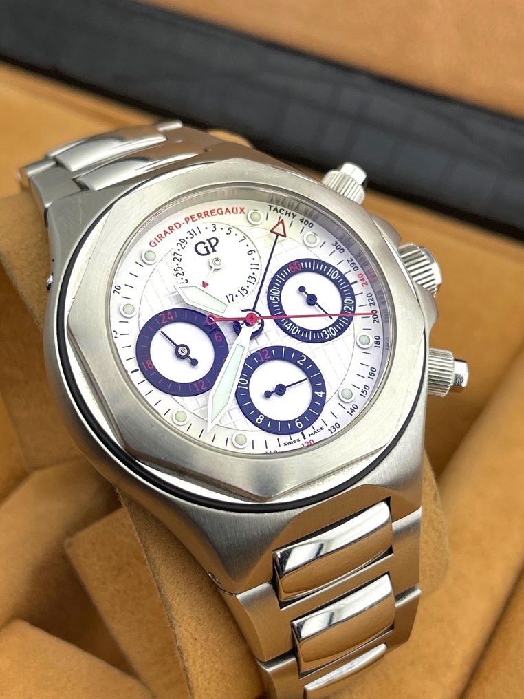 Girard-Perregaux - Laureato - Ref 80180 - Men - 2010 #2.1