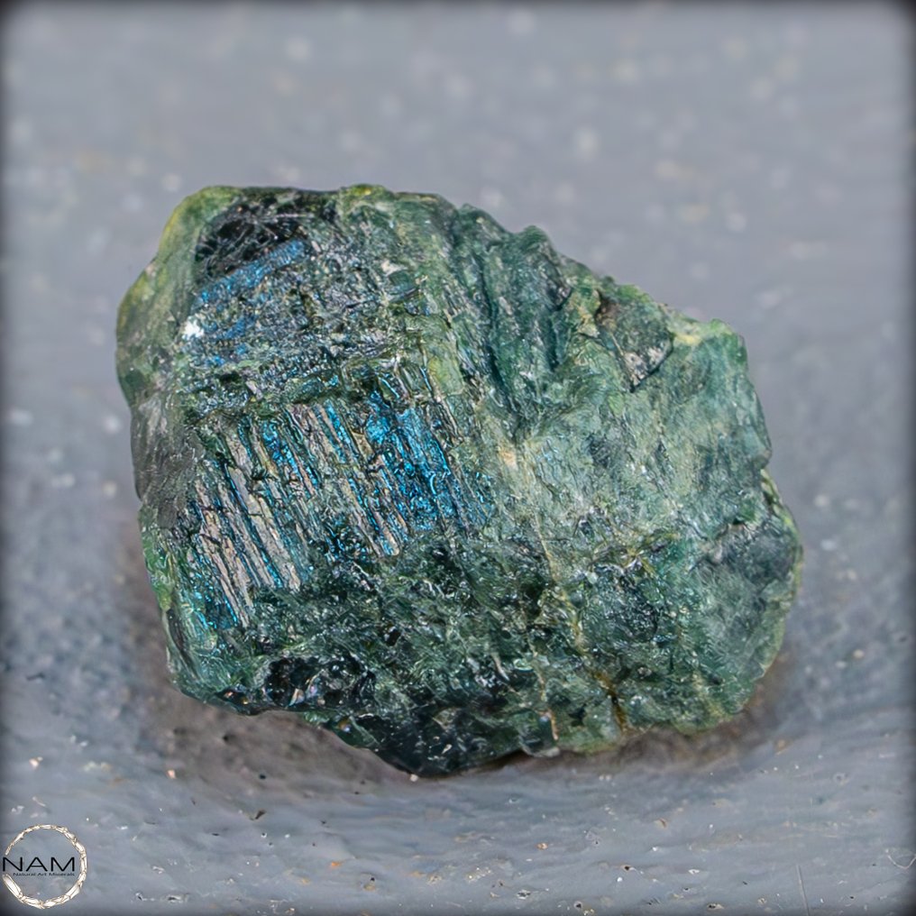 Φυσικός κρύσταλλος Αλεξανίτη από το Masvingo, Ζιμπάμπουε. Ένα αριστούργημα της φύσης με μαγική αλλαγή χρώματος 20,70 καρατίων.- 4.14 g #2.1