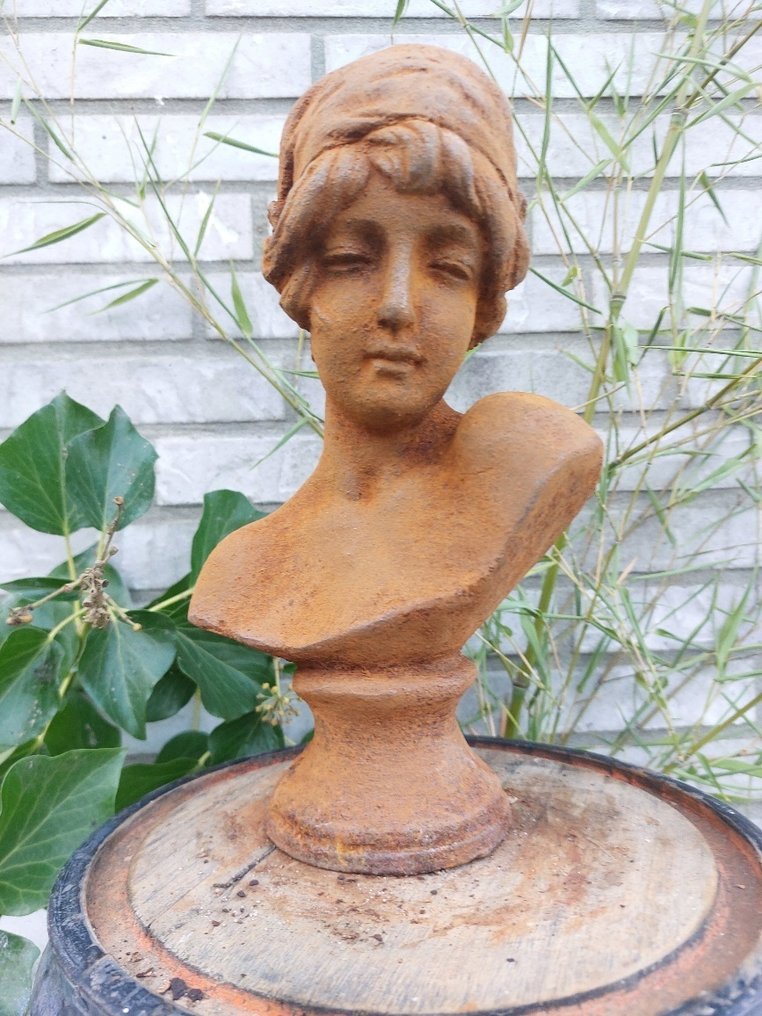 Statue, statue in cast metal female bust - 26 cm - Cast iron #3.2