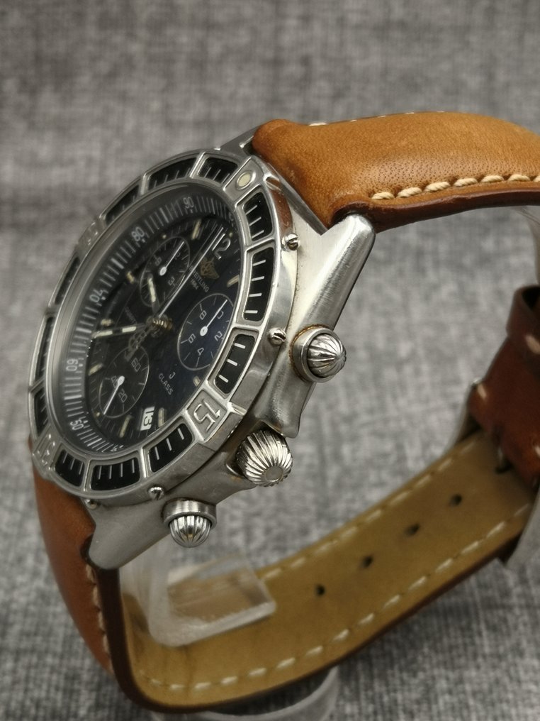 Breitling - J Class Chronograph - A 53067  80290 - Miehet - 1980-1989  #4.3