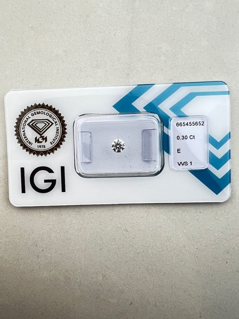 1 pcs 钻石 (天然) - 0.30 ct - 圆形 - E - VVS1 极轻微内含一级 - 国际宝石研究院(IGI) #2.1
