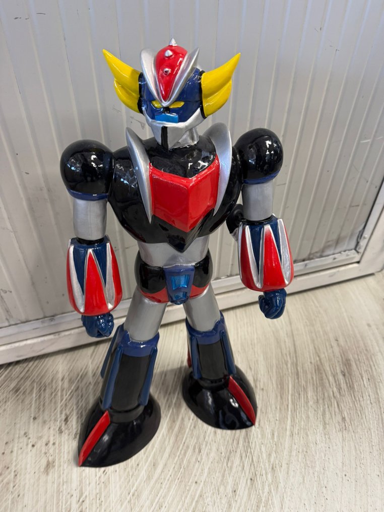 Custom FIGURE ROBOT GOLDRAKE In resina h. 55 cm - Giocattolo Goldrake - 1970-1980 - Giappone #1.0