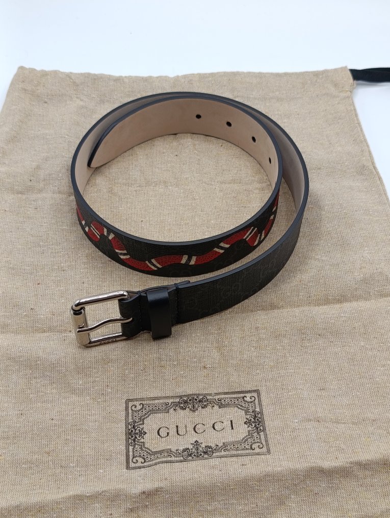 Gucci - Taille 70 - 28 / 434520 . K501N . 70 . 28 . 480199 - Vyö #1.0