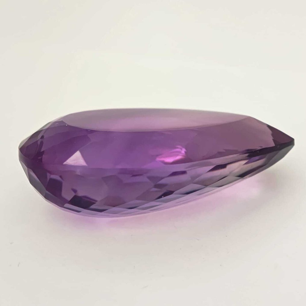 No Reserve Price Amethyst  - 100.89 ct - Antwerp Laboratory for Gemstone Testing (ALGT) - Intense Purple Amethyst #2.1