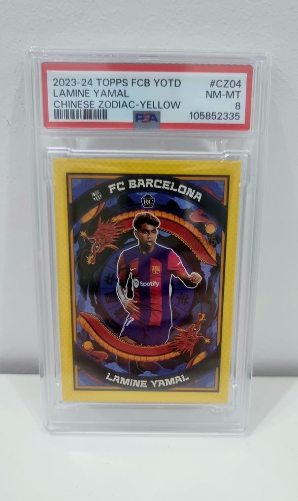 2023/24 Topps Lamine Yamal /75 Numeroitu rinnakkain, Rookie-kortti - PSA 8 Graded card #2.1