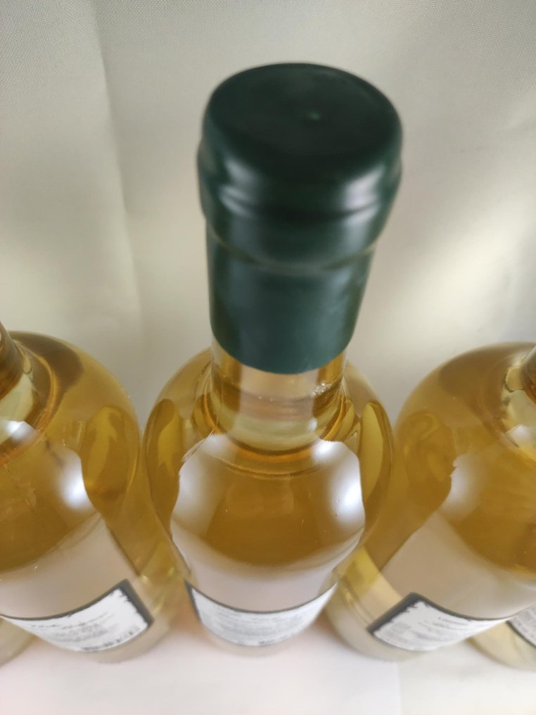 2022 Alexandre de Almeida, Buçaco Branco - Bairrada Reservado - 6 Pullot (0.7 L) #1.0